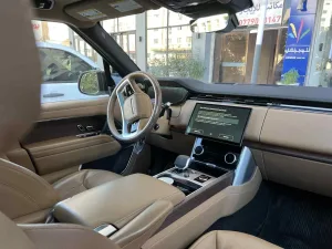 Range rover Vouge 2