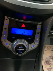 هونداي افانتي ٢٠١٤ للبيع 6