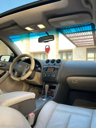 Nissan Altima 2012  فل إضافات – فخامة واعتمادية يابانية 9