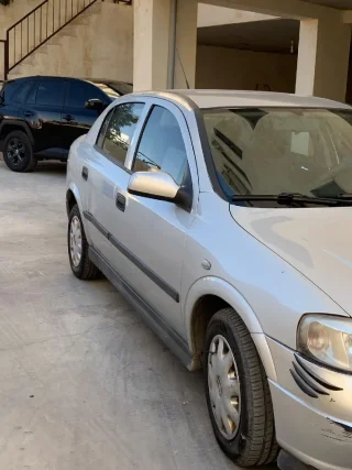 سيارة اوبل استرا موديل ٢٠٠٢ 11