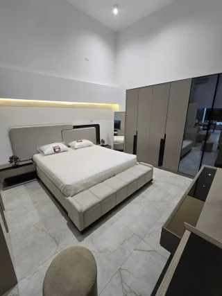 عالم العهد