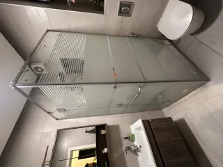 صيانة جميع انواع الشاور بوكس الشور بوكس والسيكوريت