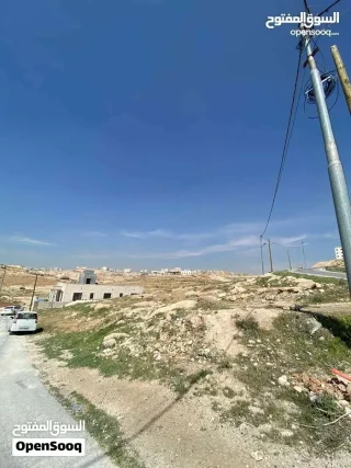 قطعة أرض نص دونم (500 متر) للبيع في منطقة راقية وهادية جداً بأبو علندا 8
