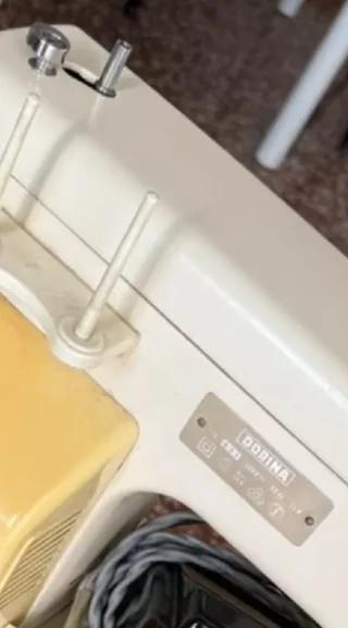 ماكينة خياطة المانيه DORINA