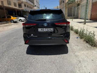 Toyota Highlander hybrid  تويوتا هايلاندر هايبرد 4