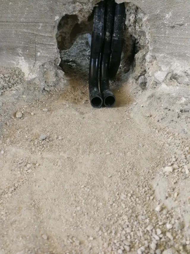 Diamond touch for maintenance