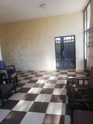 بيت طابقين مستقل مساحه الارض 1800 ومساحه البناء 450  جاهز للسكن  او الاستثمار 2
