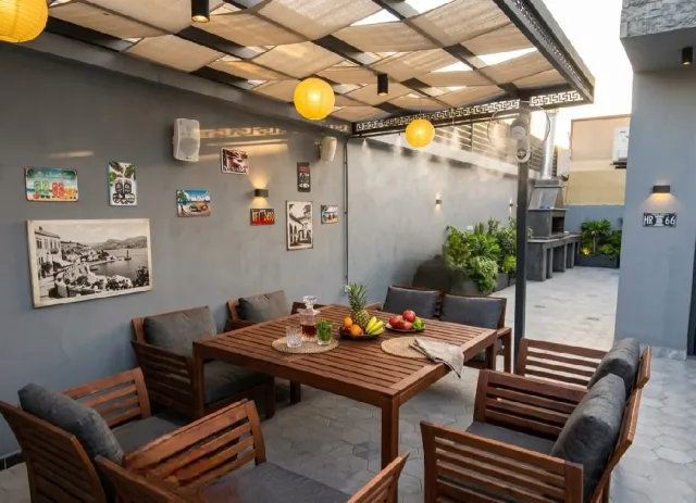 Gray villa 10
