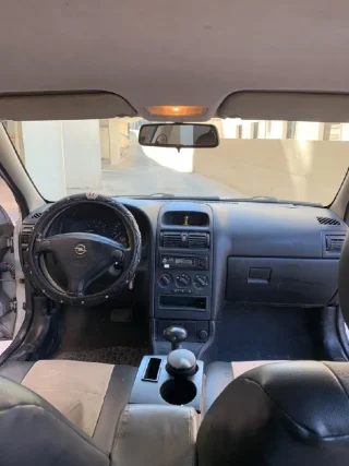 سيارة اوبل استرا موديل ٢٠٠٢ 5