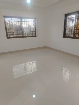 شقة أرضية للبيع 6