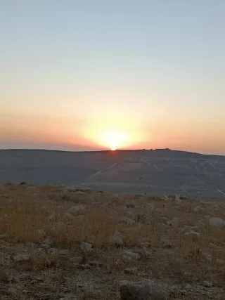 قطعه ارض للبيع مساحتها 500متر قوشان مشترك