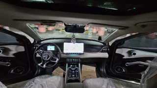 BYD Yuan 2023 auto park