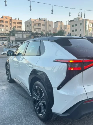 تويوتا bz4 13