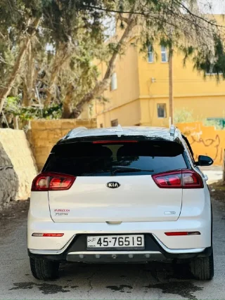 كيا نيرو 2018للبيع