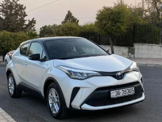 للبيع تويوتا C-HR LE هايبرد 2023 — سعر لقطة30 ألف كم فقط | مواصفات خليجية 2