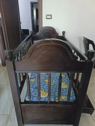 سرير اطفال للبيع 2