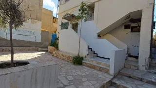 شقتين طابق أرضي لقطة نظاف 2