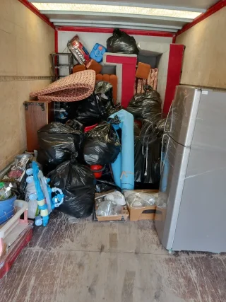نقل الاثاث والبضائع وجميع انواع الحمولات 8