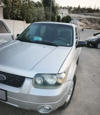 فورد سكيب هايبرد فئة ليمتد موديل 2007، محرك 2300 سي سي وبطارية ليثيوم، ماشية 159 15