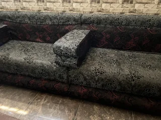 طقم كنب اسفنج مضغوط مستعمل للبيع ع حالته 6
