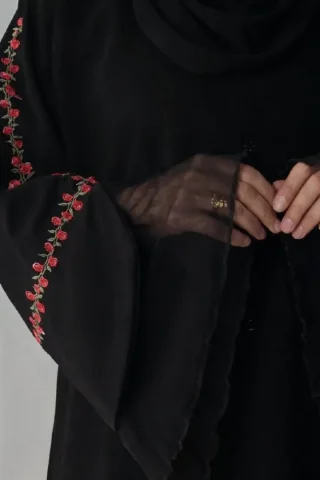 التفاصيل والاناقه الحلوه كلها موجوده في هالعباي ️ عباي الستاتي بخامه حبر الفرسا 6