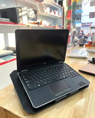 ديل لاتيتيود عملي 💥💻 خيار ممتاز للدراسة والشغل اليومي! 4