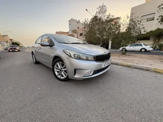كيا سيراتو موديل 2017 عداد 83 الف فقط فحص