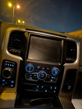 بكب دوج رام DODGE RAM 1500 4
