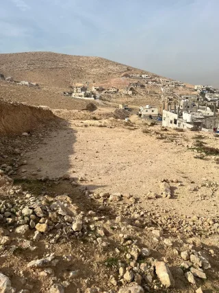 أرض للبيع 2