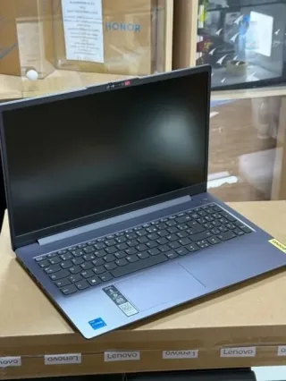 لابتوب لينوفو أحدث إصدار بحالة شبه جديدة (استعمال مرتين فقط) 💥💻