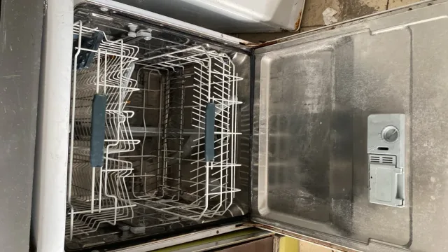 مركز الماضي الفني 8