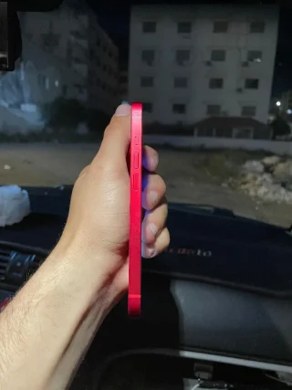 iPhone 14 Red 6