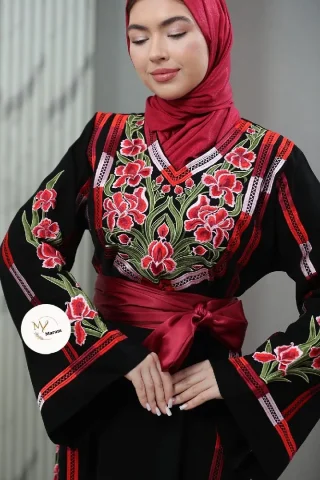 ✔️موسم جدييييييد✔️ثوب التراثي بأجمل الألوان تطريز فخم✔️متوفر لجميع الأحجام ✅✅✅✅✅✅✅ا