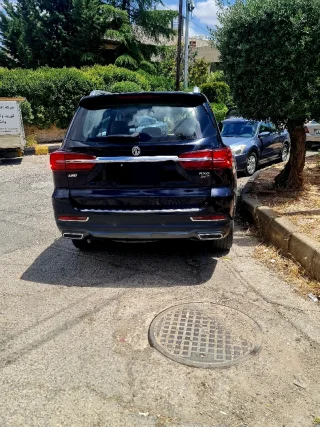 ام جي MG RX8 2021 7 مقاعد جيب للبيع أو البدل على سيارة كهرباء موديل حديث 3