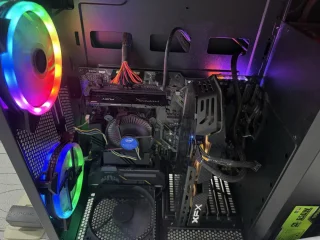 جهاز pc للبيع و شرا ما بقصر معو موصفات تحت بل وصف