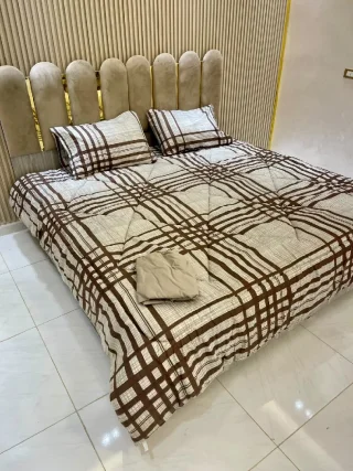 جرد جرد الحاف مجوز 4 قطع مقاس الحاف 230*250مقاس كڤر مطاط 200*200+30وجهين مخدات س 6