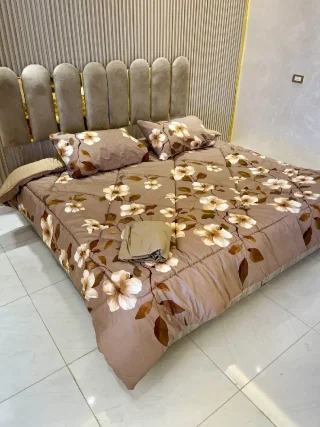 جرد جرد الحاف مجوز 4 قطع مقاس الحاف 230*250مقاس كڤر مطاط 200*200+30وجهين مخدات س 9