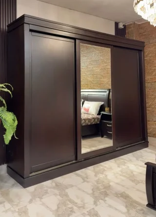 غرفة توم للبيع 2