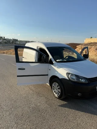 متوفر فان كادي مع سائق لشركات التوصيل 3