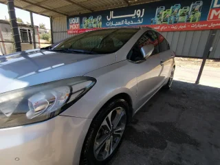 كيا سيراتو 2016 بحالة ممتازة للبيع وارد الوكالة 1600cc DOCH 6