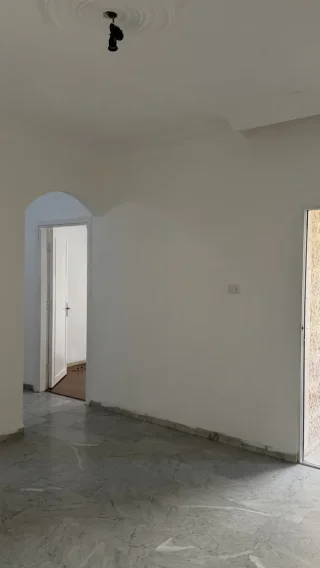 شقة سكنية  للبيع في الجبيهة 10