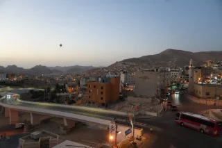 فندق للبيع او شريك ب ١٥٠ الف فقط 5