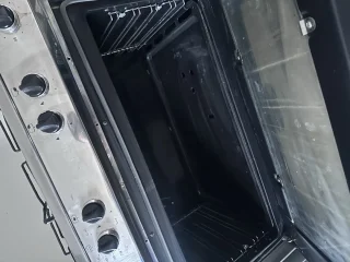 ثلاجة وغاز مستعملات نظاف للبيع