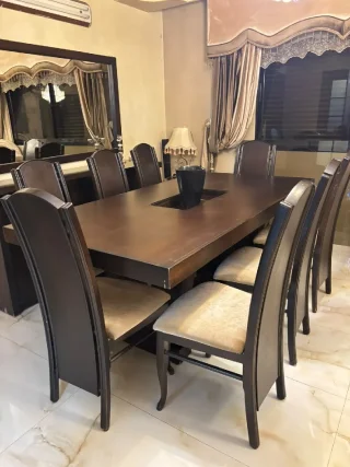 طاولة سفرة كبيرة + طاولة طعام صغيرة 6