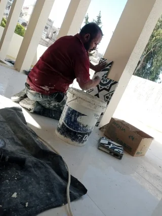 فني تركيب بلاط ورخام 14