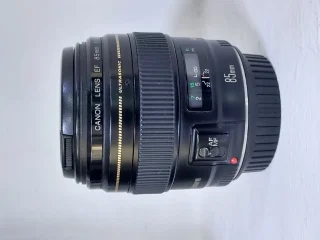 عدسة كانون 85mm canon