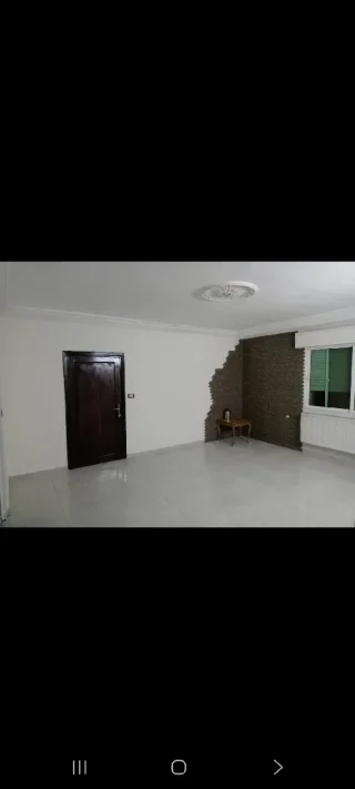 شقه للبيع في مرج الحمام مساحة ١٦٠م ب٤٠الف