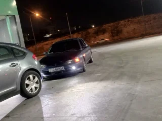 متسوبيشي لانسر 1993