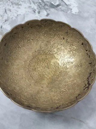 وعاء نحاسي 12
