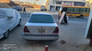 بسم الله الرحمن الرحيمللبيمرسيدس بنز C200 موديل 1997 أصلي لون سلفرماتور 2000cc ا 13